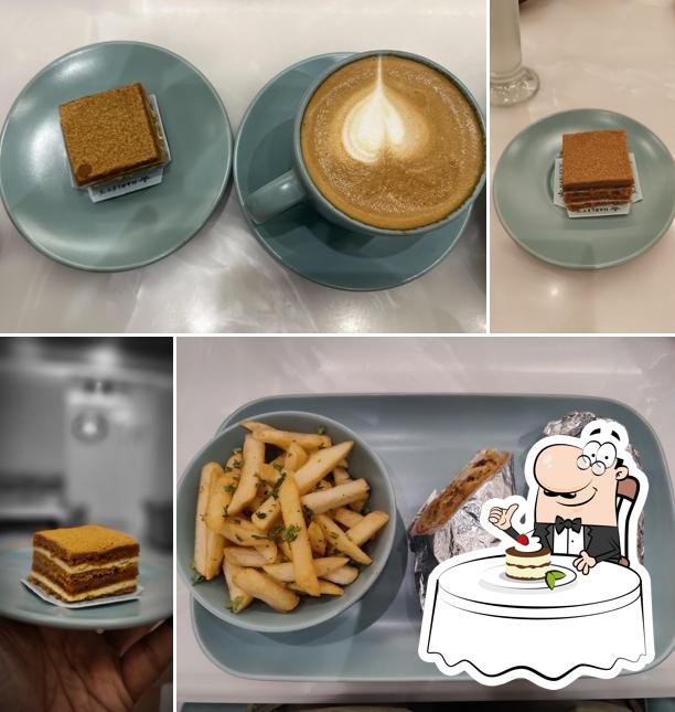 Harley's Ivory Lounge