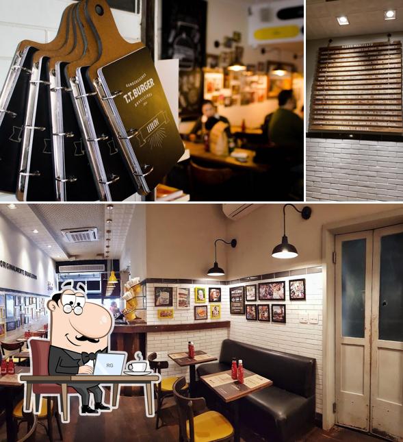 O interior do T.T. Burger Arpoador