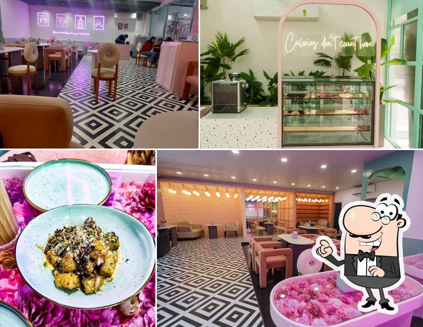 Two and a Half Mile Cafe