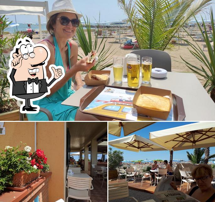 Siediti a un tavolo di Chiosco Al Faro