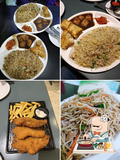 Fried rice at Boneys