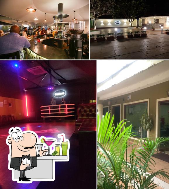 D'Aggies - Disc Lounge & Restaurant for Couples & Families