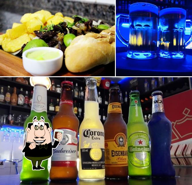 Desfrute de um drinque no Point Do Espetinho Do Claudinho