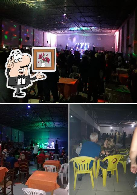 Veja imagens do interior do Bailão do Déda