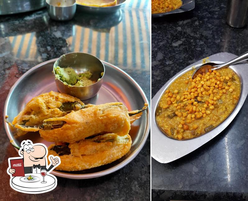 Food at Bhatra Canteen