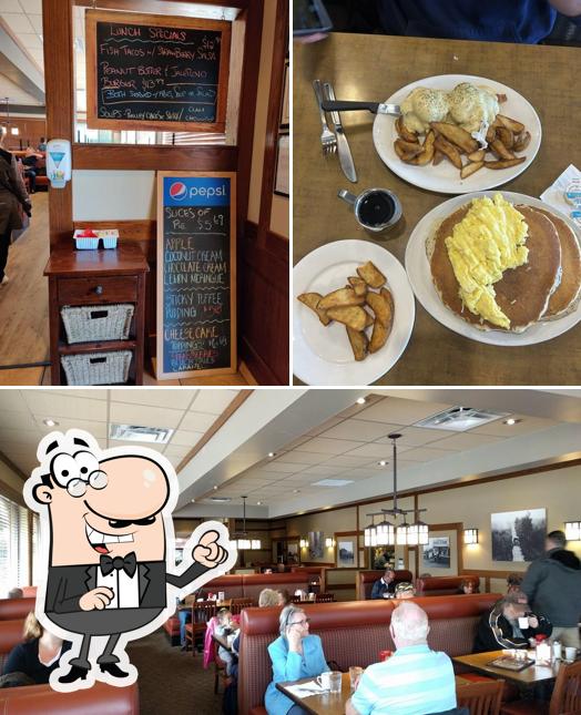 La photo de la intérieur et tableau noir concernant Home Restaurant