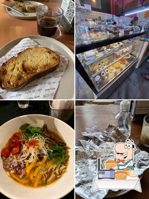 Pão-com-alho em JACA BÔ-AH