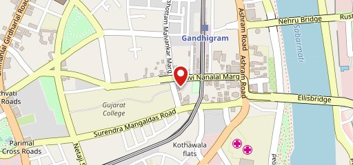 Collegian Sandwich & Snacks on map