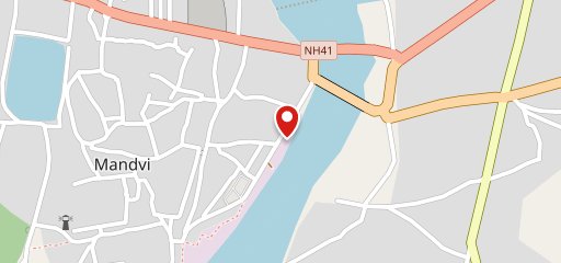 Family Fast Food on map