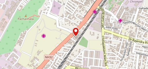 Hot Chips Veg Restaurant on map