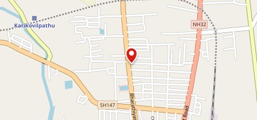 KARAIKAL IYANGARS FOODS LIMITED (NEAR OLD BUS STAND) on map