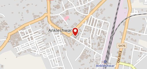 & - Best Ice Cream And Fast Food on map