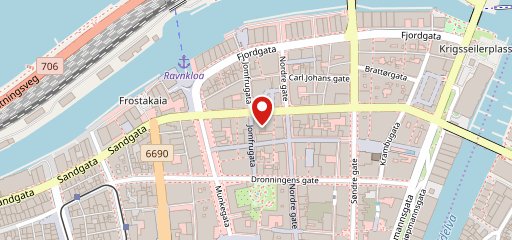 Super Hero Pizza on map