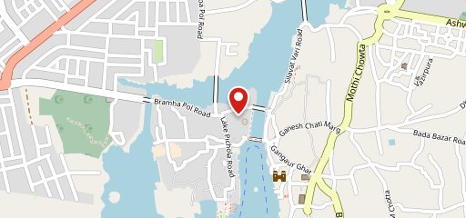 The 90's Cafe on map