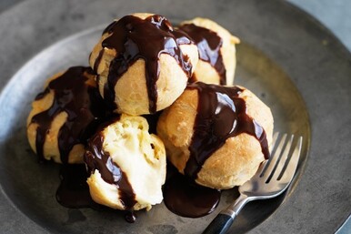 Profiteroles