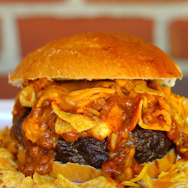 Chili burger