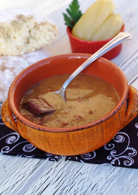 Minestra di fagioli bosniaca