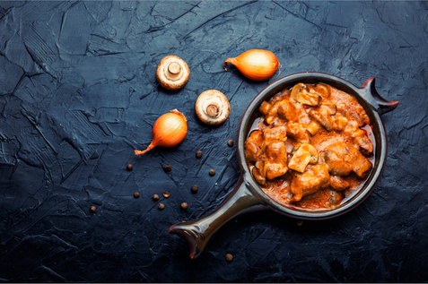 Manzo alla stroganoff